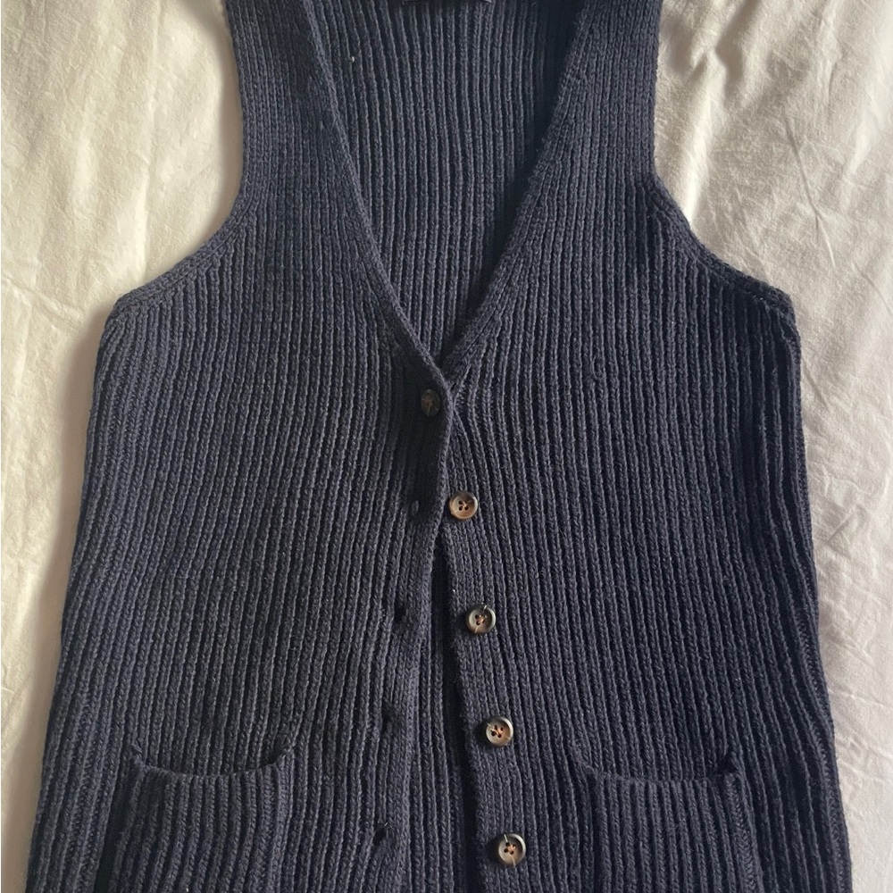 Brandy Melville Black V-Neck Sweater Vest